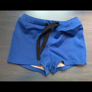 EUC Kortni Jeane Euros